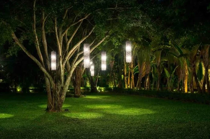 outdoor lighting in dubai uae